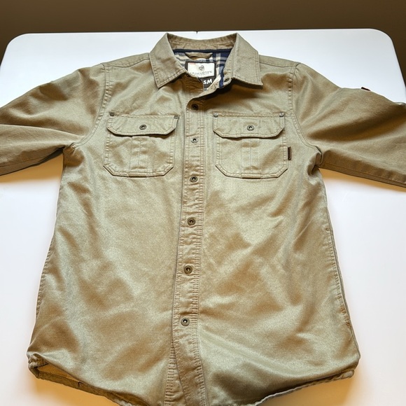 Legendary Whitetails Plaid Shirt - Picture 8 of 12